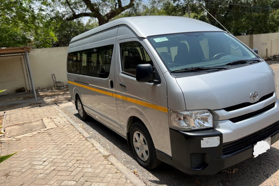 Toyota Hiace Minivan