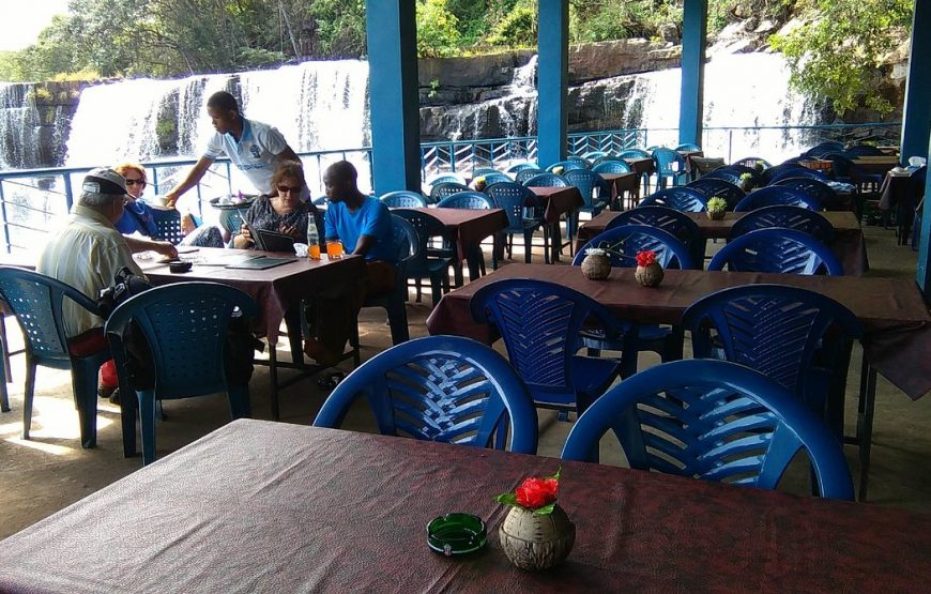 Les Cascades De La Soumba