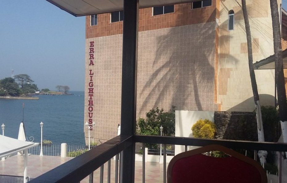 Sierra Light House Hotel