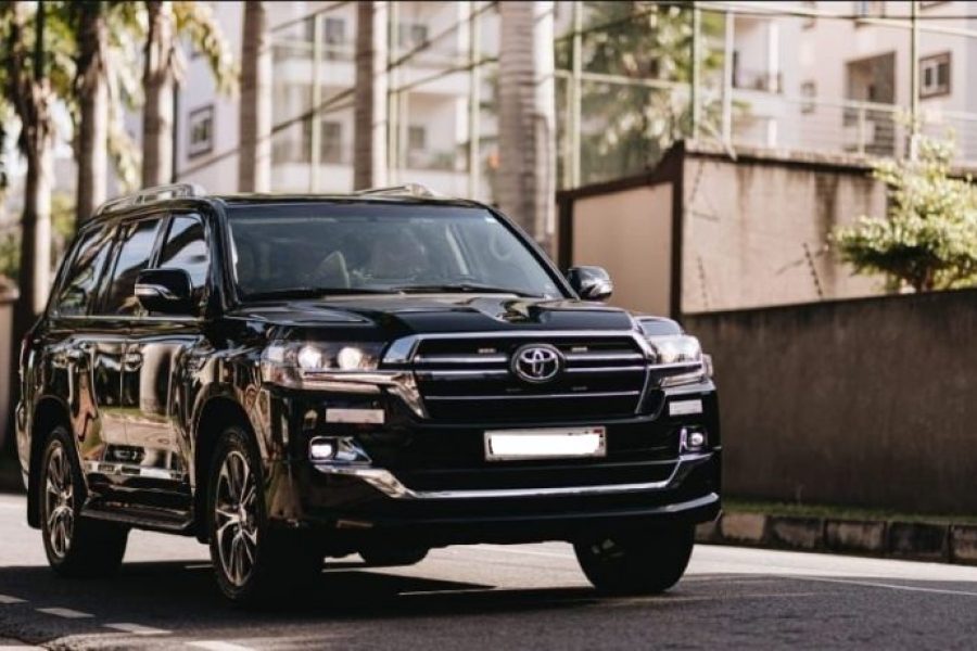 Toyota Land Cruiser VX